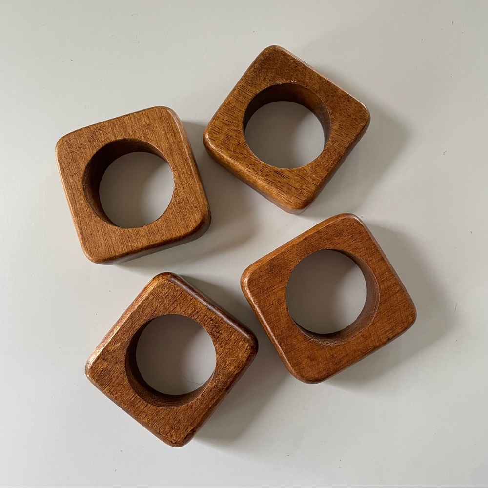 Vintage Set of 4 Wooden Rounded Square Napkin Ring Holders